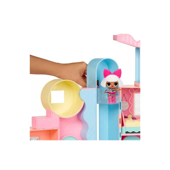 L.O.L. Surprise! Squish Sand Magic House w/Tot Playset with Collectible Dolls - Picture 6 of 6